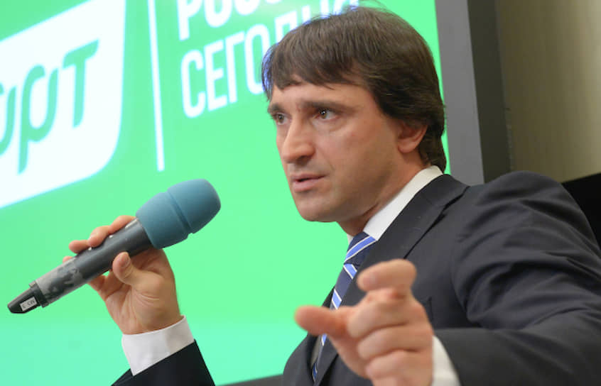 Глава Федерации тяжелой атлетики России (ФТАР) Максим Агапитов