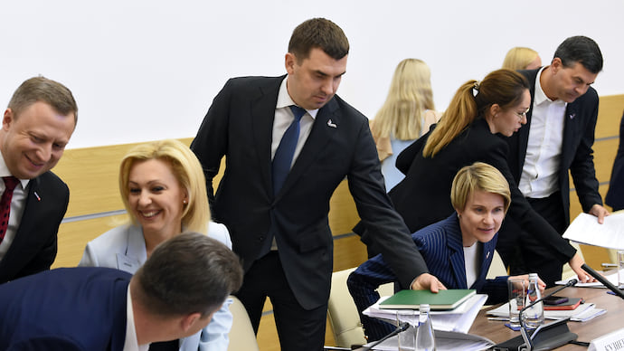 Линия «Фронта» смещается в регионы