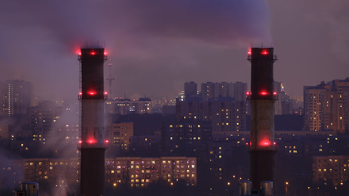 Углеродные налоги пошли на выброс