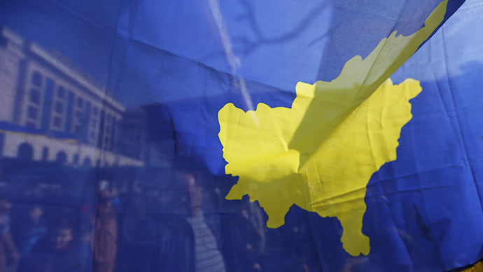 Сербия развернула против Косово войну за непризнание