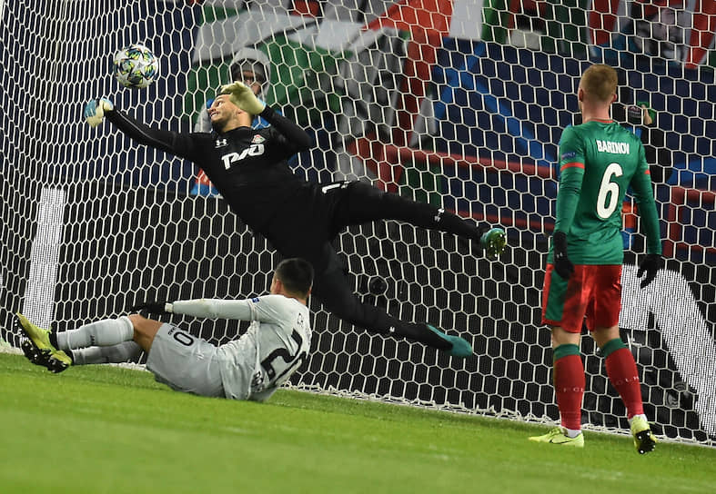 Два мяча, влетевшие в ворота «Локомотива», оставили железнодорожников без play-off еврокубков будущей весной 
