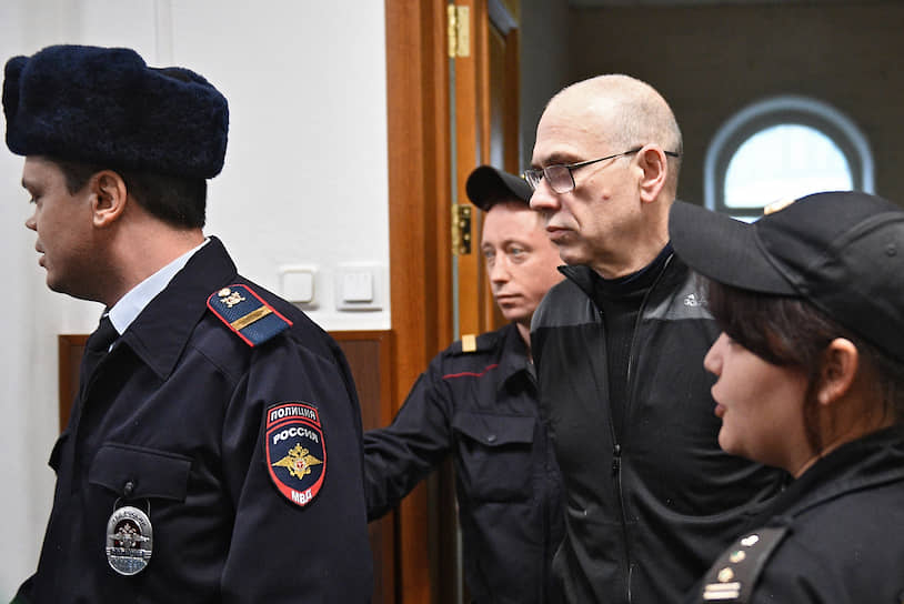 Алексею Кузнецову грозит 14-летний срок 