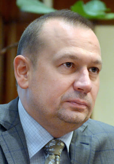 Михаил Волков