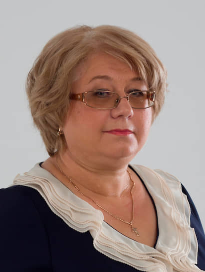 Елена Маханек 