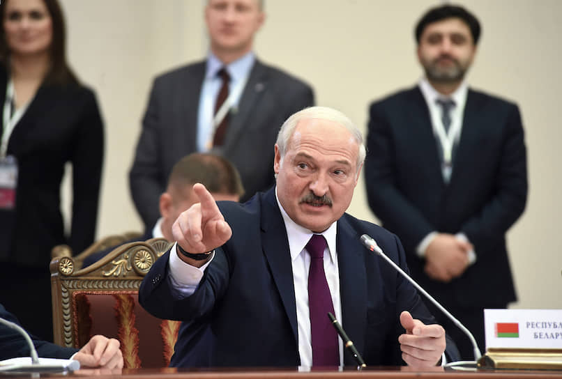 Александр Лукашенко (на фото) и Никол Пашинян в какой-то момент перестали замечать кого-нибудь, кроме друг друга 