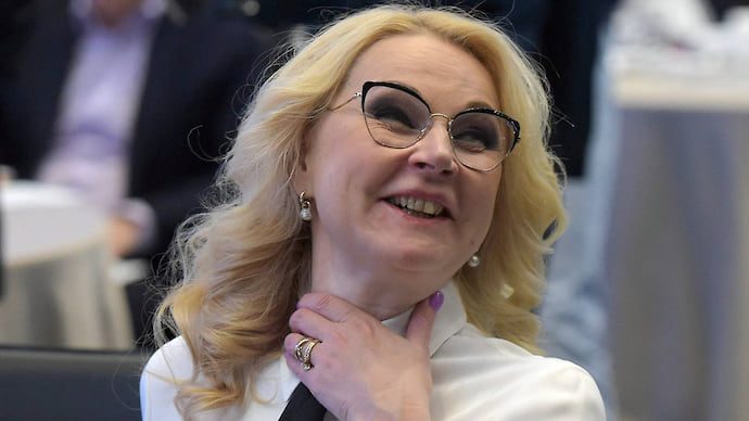 Врачам подравняют оклады