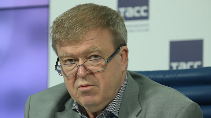 Бывший замминистра сдал адреса и пароли
