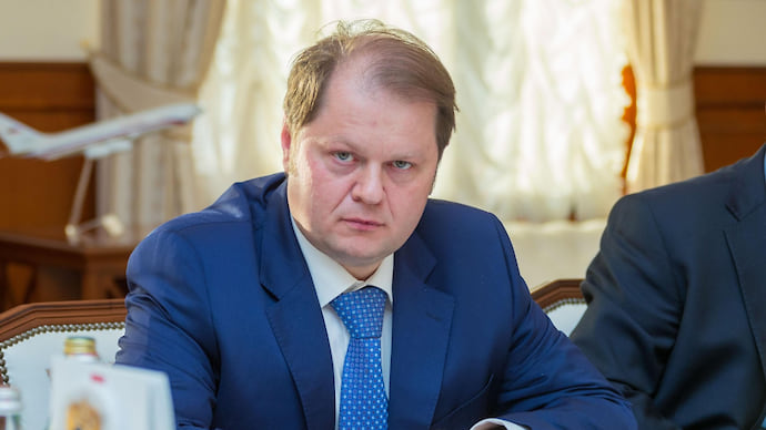 Замминистра поздравили взяткой