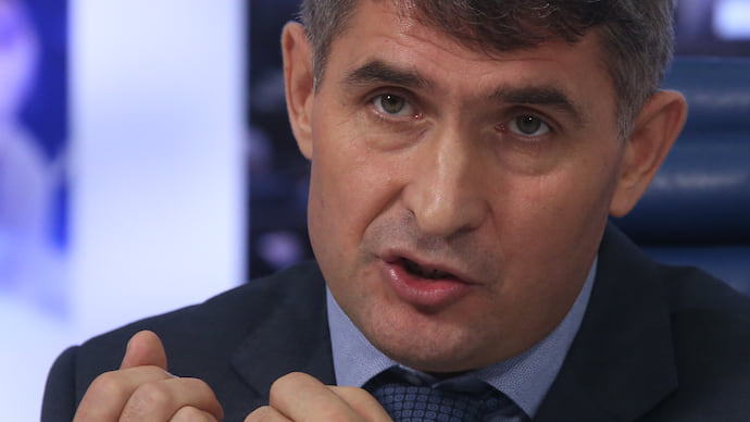 Поведение хуже губернаторского