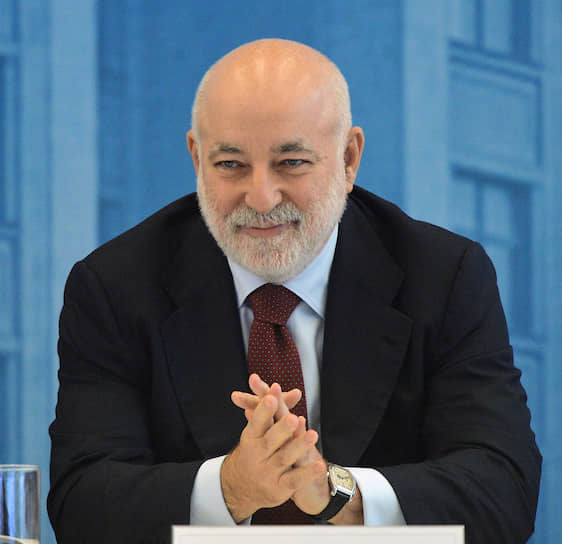 Виктор Вексельберг  