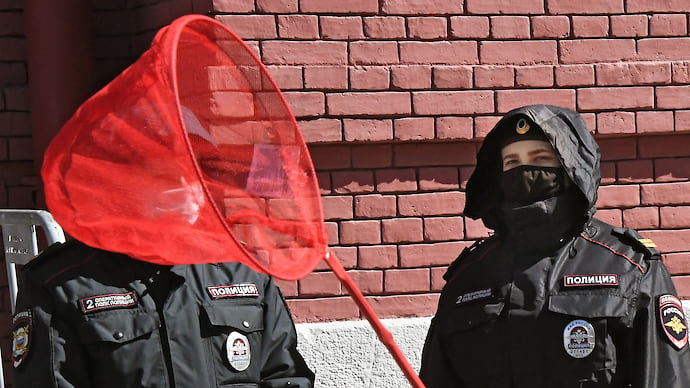 Полицейские воздержатся от подарков и угощений
