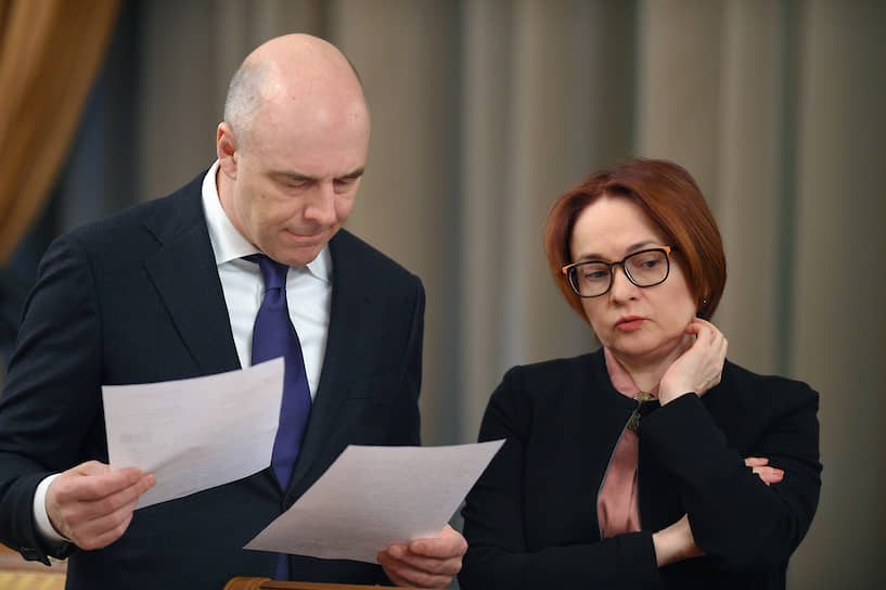 Передача прибыли возглавляемого Эльвирой Набиуллиной Банка России от продажи Белому дому акций Сбербанка позволила ведомству Антона Силуанова формально констатировать отсутствие дефицита казны