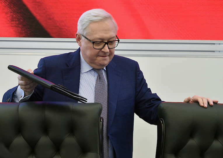 Замглавы МИД РФ Сергей Рябков  
