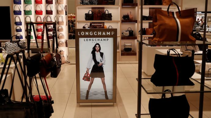 Longchamp нашел выход из России