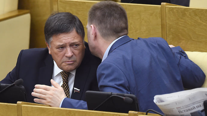Межвыборная рокировка
