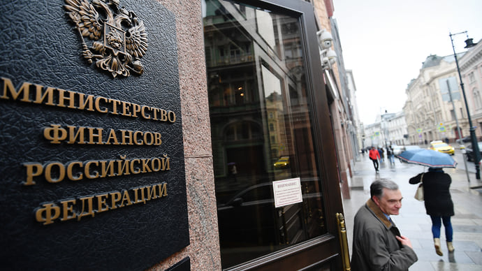 Госдолг набирает высоту