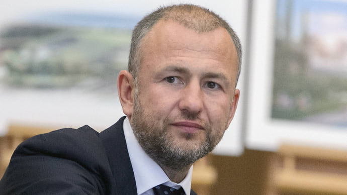 Околоуглеродное развитие