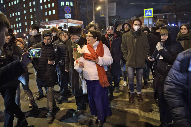 Оглашение приговора муниципальному депутату Тимирязевского района Юлии Галяминой, обвиняемой в нарушении правил организации митингов