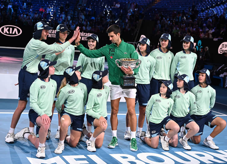 Прошлогодняя победа Новака Джоковича на Australian Open уже сейчас фактически гарантирует ему рекорд по количеству недель, проведенных в ранге первой ракетки мира