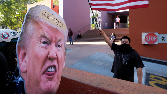 О Дональде Трампе замолвите плохо