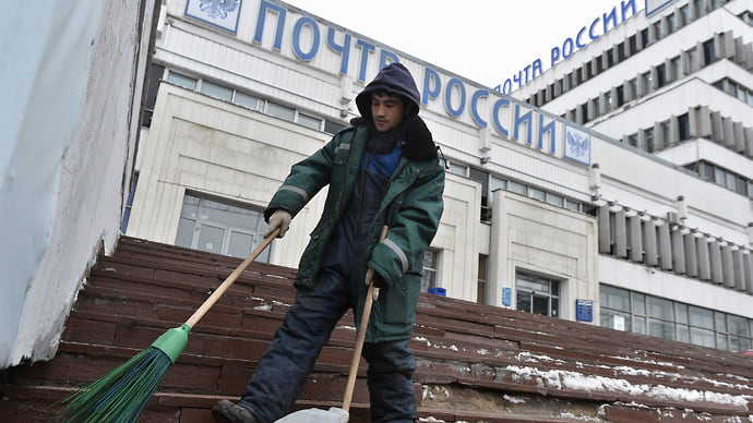 «Почта России» сбрасывает груз