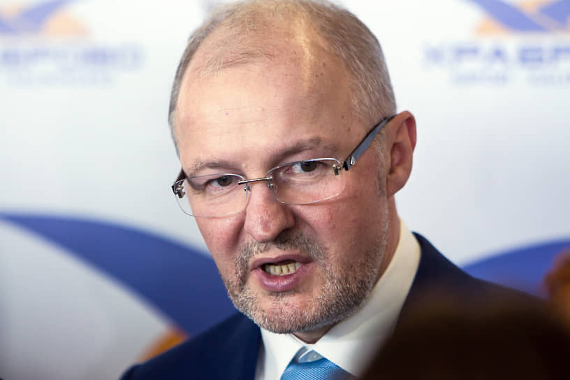 Роман Троценко 