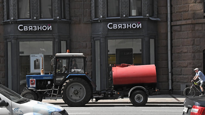 «Связной» продаст чужой товар