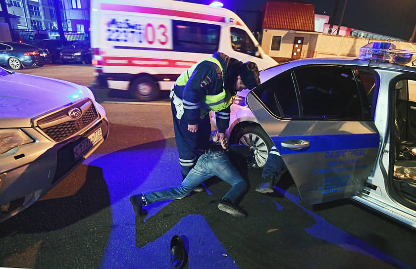 Полиция намерена отучить граждан выпивать за рулем, применяя все более жесткие санкции