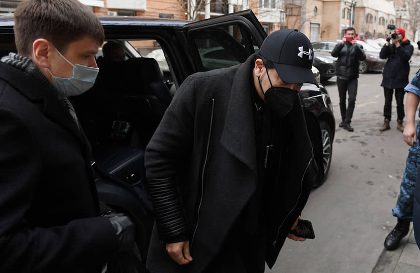 Чтобы выступить в Пресненском суде Москвы, Авраам Руссо специально прилетел из США 