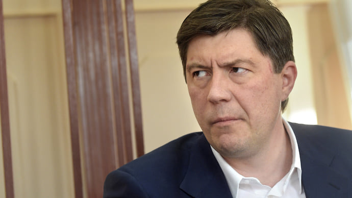 Растрата нашла героев