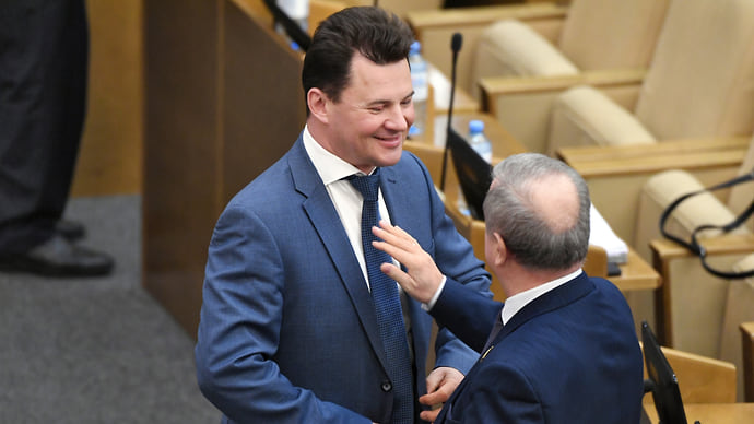 В Думу запускают космонавта