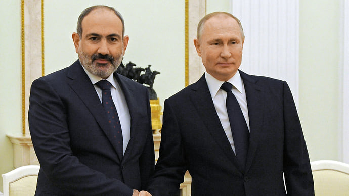 Ведь это наши двое, они помогут нам