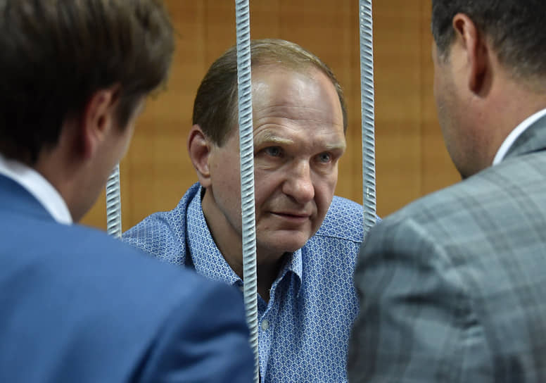Бывший заместитель главы МЧС России Сергей Шляков 