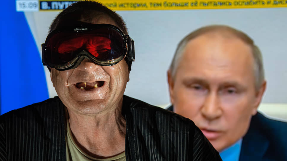 Владимир Путин пообещал выбить зубы всем, кто посмеет кусать Россию. Вот так они обязательно и будут выглядеть 