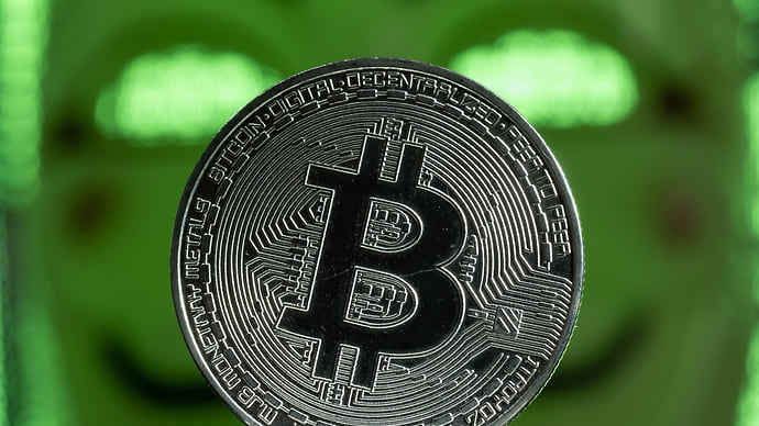 Биткойну отрегулировали курс
