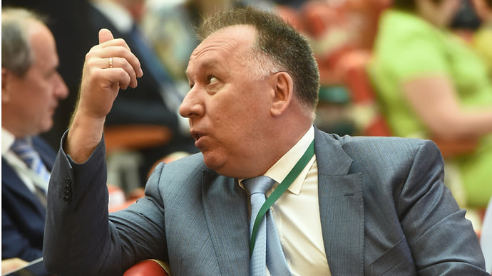 Бывшему сенатору насчитали пять миллиардов