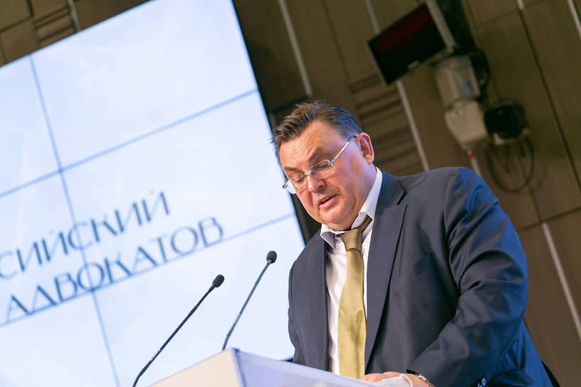 Возглавляемый Константином Чуйченко Минюст готов оставить бумажные исполнительные документы в прошлом