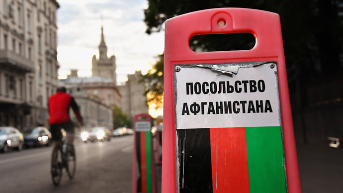 Афганцев просят принять как родных