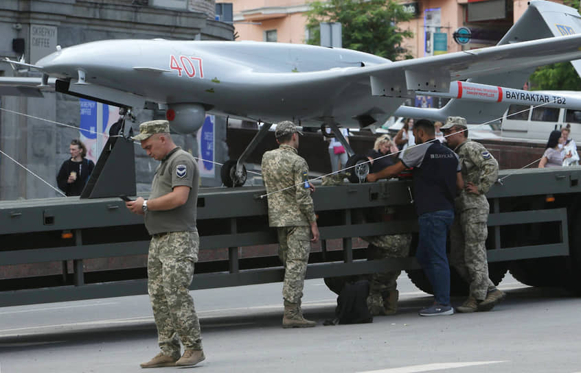 Беспилотник Bayraktar TB-2