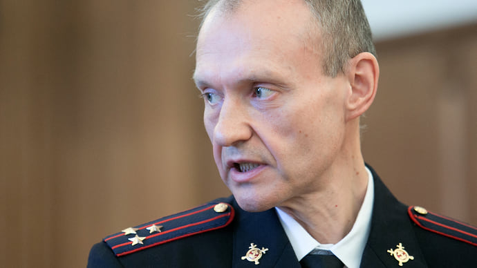 Генералу предложили сдать генерала