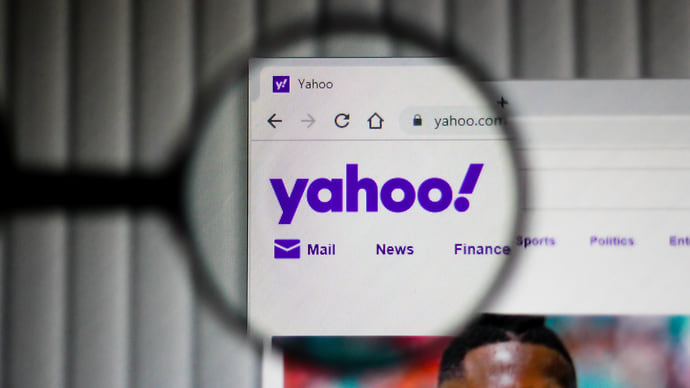 Yahoo! пострадал от «Тайной любви»