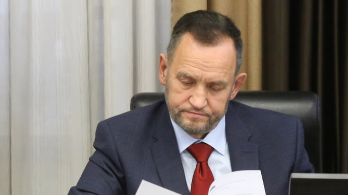 Умерший депутат оказался незаменимым