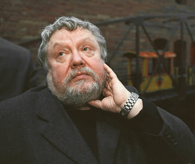 Режиссер Сергей Соловьев 