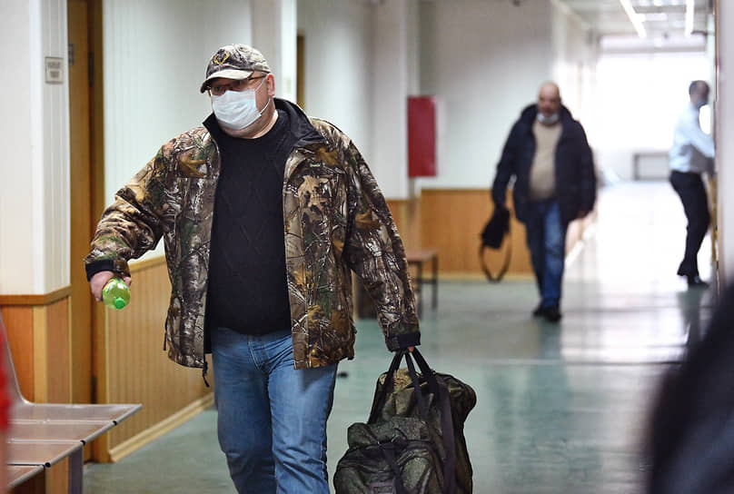 Александр Оглоблин не только получил срок, но и остался без генеральского звания