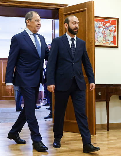 Главы МИД России и Армении Сергей Лавров и Арарат Мирзоян отметили ряд «существенных продвижений» в армяно-азербайджанском переговорном процессе