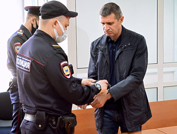 Андрей Кобан заключил досудебное соглашение, но тем не менее получил пять лет и был лишен звания и ордена