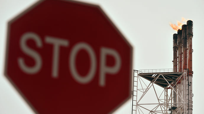 Нефть засахалилась