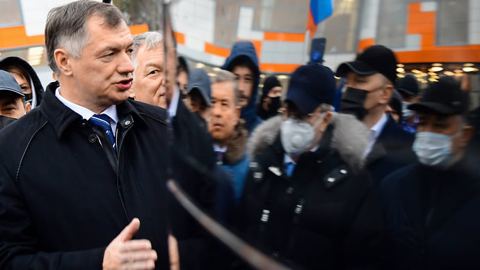 Деньги обменяют на кирпичи оптом