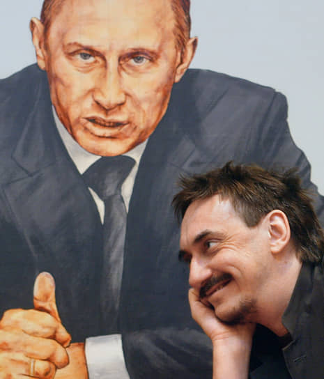 Дмитрий Врубель на открытии совместной с Викторией Тимофеевой выставки «Портрет эпохи»