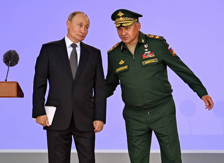 Владимиру Путину не дали дослушать песню